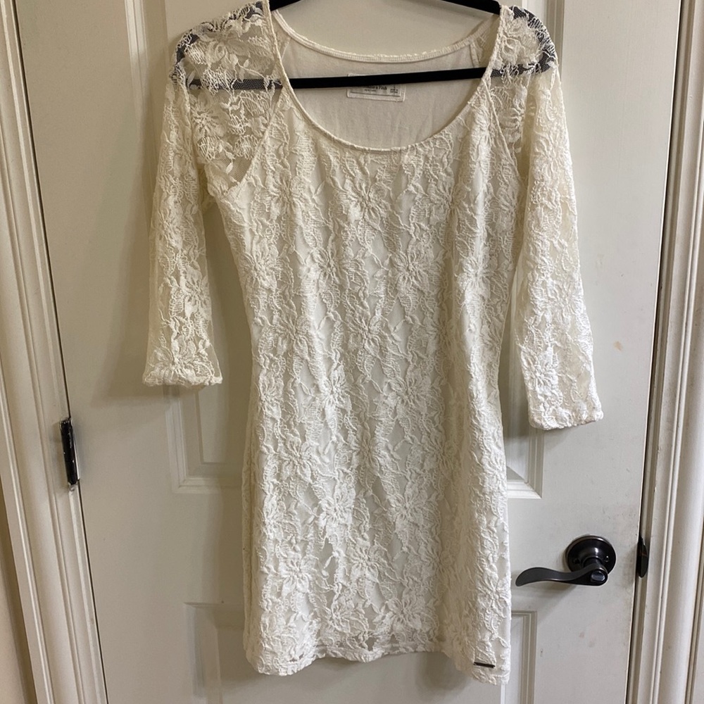 Abercrombie white lace long sleeve dress - size L